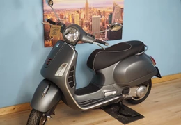 Gebrauchte Vespa GTS 300 i.e. Super Sport Gebrauchte Vespa GTS 300 i.e. Super Sport