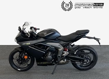 Gebrauchtmotorrad Triumph Daytona 660