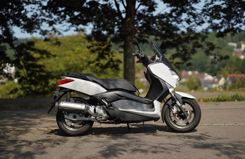 Gebrauchtmotorrad Yamaha XMAX 125