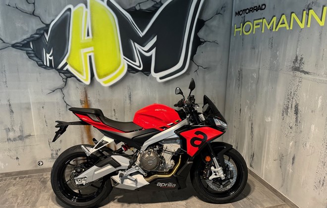 Aprilia Tuono 660