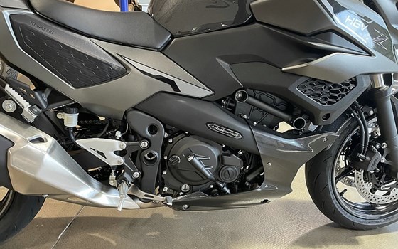 Gebrauchtmotorrad Kawasaki Z7 Hybrid - Bild 4