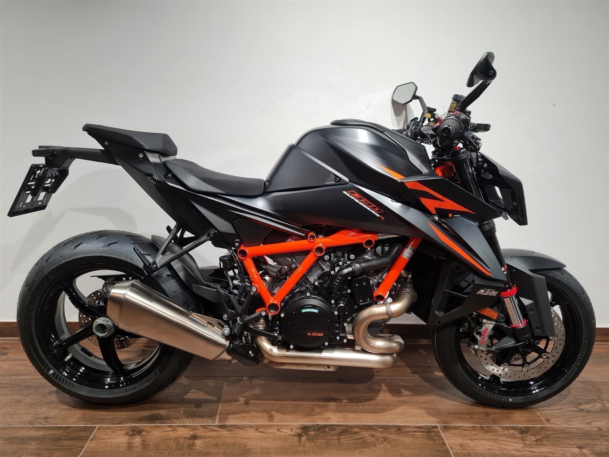 KTM 1390 Super Duke R