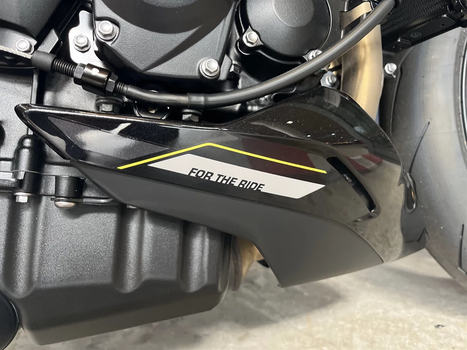 Angebot Triumph Street Triple 765 RS Bild 3: Angebot Triumph Street Triple 765 RS