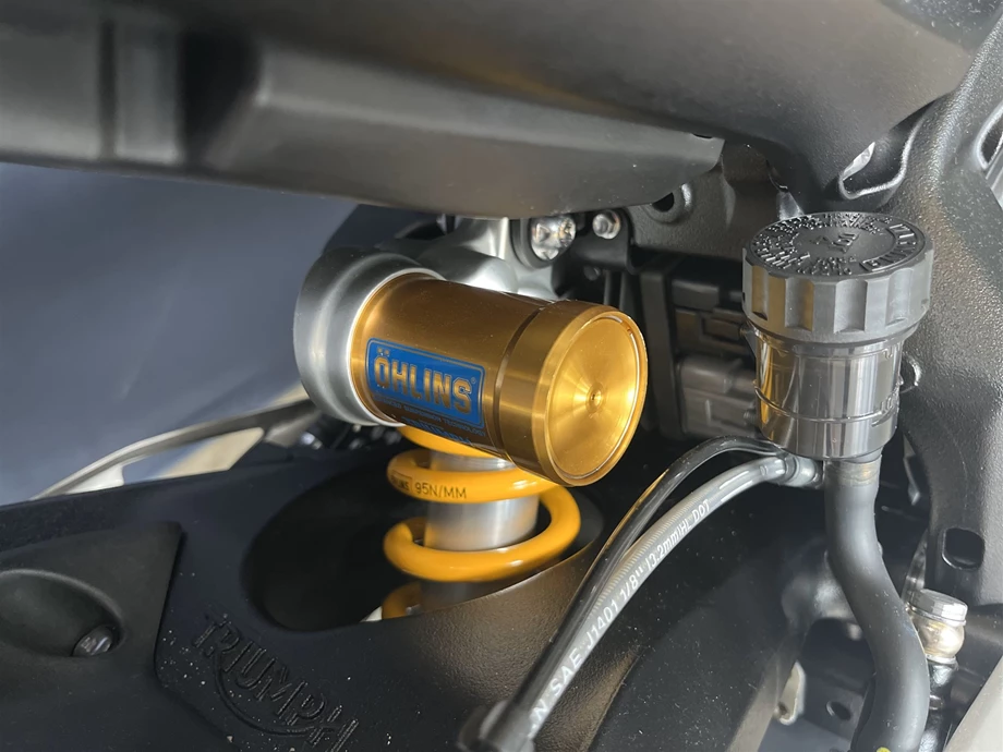 Angebot Triumph Street Triple 765 RS Bild 4: Angebot Triumph Street Triple 765 RS