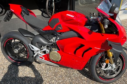 Ducati Panigale V4 S