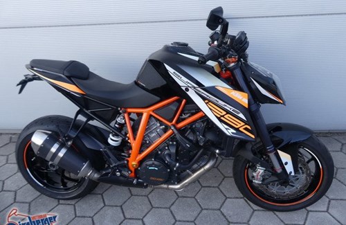 Gebrauchtmotorrad KTM 1290 Super Duke RR