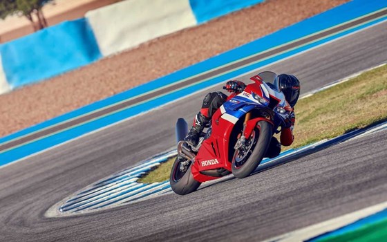 Neufahrzeug Honda CBR1000RR-R Fireblade SP - Bild 6