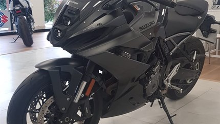 GEBRAUCHTFAHRZEUG Suzuki GSX-8R