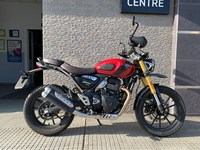 Triumph Scrambler 400 X