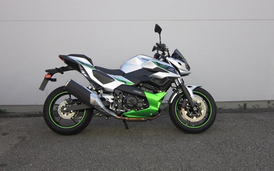 Gebrauchtmotorrad Kawasaki Z7 Hybrid - Bild 2