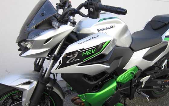 Gebrauchtmotorrad Kawasaki Z7 Hybrid - Bild 6