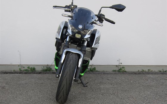 Gebrauchtmotorrad Kawasaki Z7 Hybrid - Bild 3
