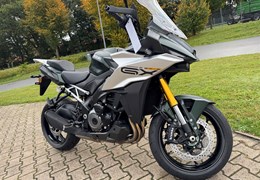 Neumotorrad Suzuki GSX-S1000GX