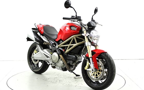 Motorrad Occasion Ducati Monster 696+ - Bild 2
