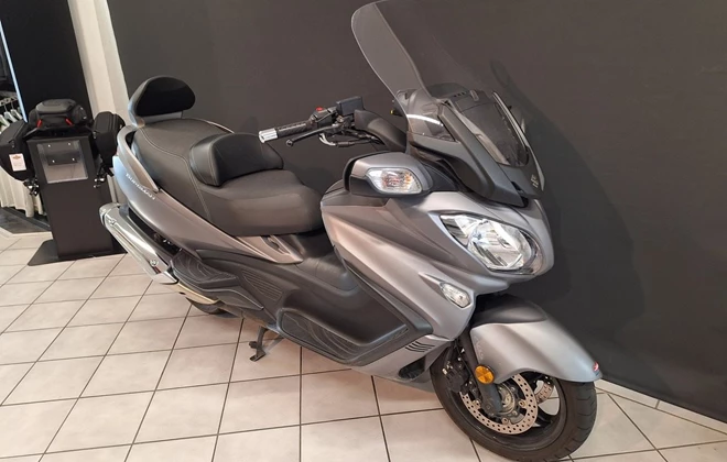 Suzuki Burgman 650 Executive