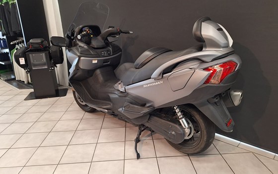 Gebrauchtmotorrad Suzuki Burgman 650 Executive - Bild 4