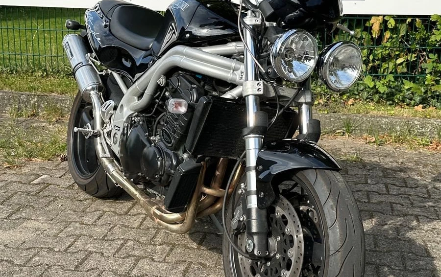 Angebot Triumph Speed Triple 1200 RS Bild 2: Angebot Triumph Speed Triple 1200 RS