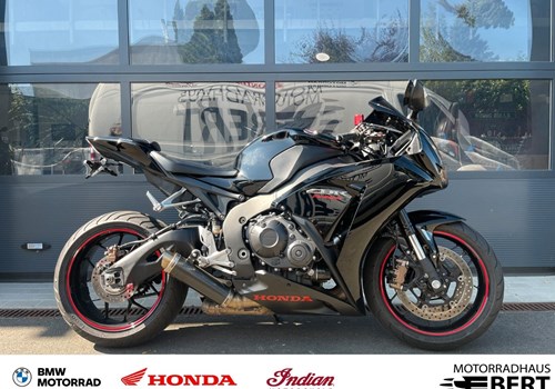 Honda CBR1000RR Fireblade