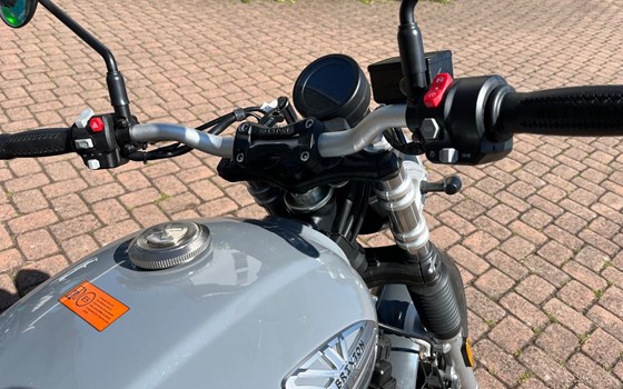 Neufahrzeug Brixton Cromwell 1200 - Bild 4