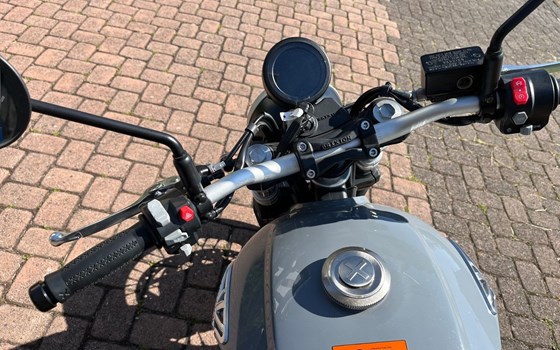 Neufahrzeug Brixton Cromwell 1200 - Bild 8