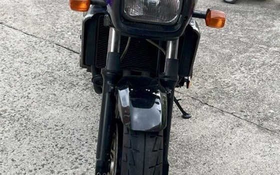 Gebrauchtmotorrad Kawasaki ZRX 1200 R - Bild 2 Gebrauchtmotorrad Kawasaki ZRX 1200 R - Bild 2