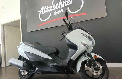 Gebrauchtmotorrad Suzuki Burgman 125