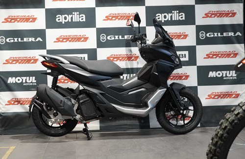 Neumotorrad Aprilia SR GT 125