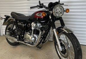 Kawasaki W800