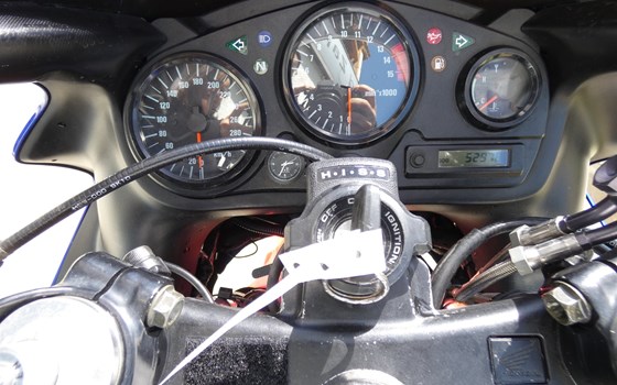 Gebrauchtmotorrad Honda CBR 600 F - Bild 7