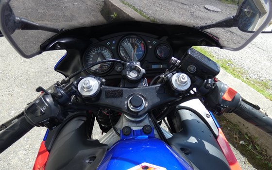 Gebrauchtmotorrad Honda CBR 600 F - Bild 9