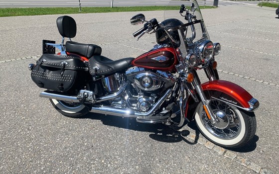 Gebrauchtmotorrad Harley-Davidson Softail Heritage Classic FLSTC - Bild 2