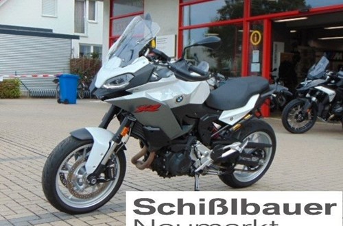 BMW F 900 XR