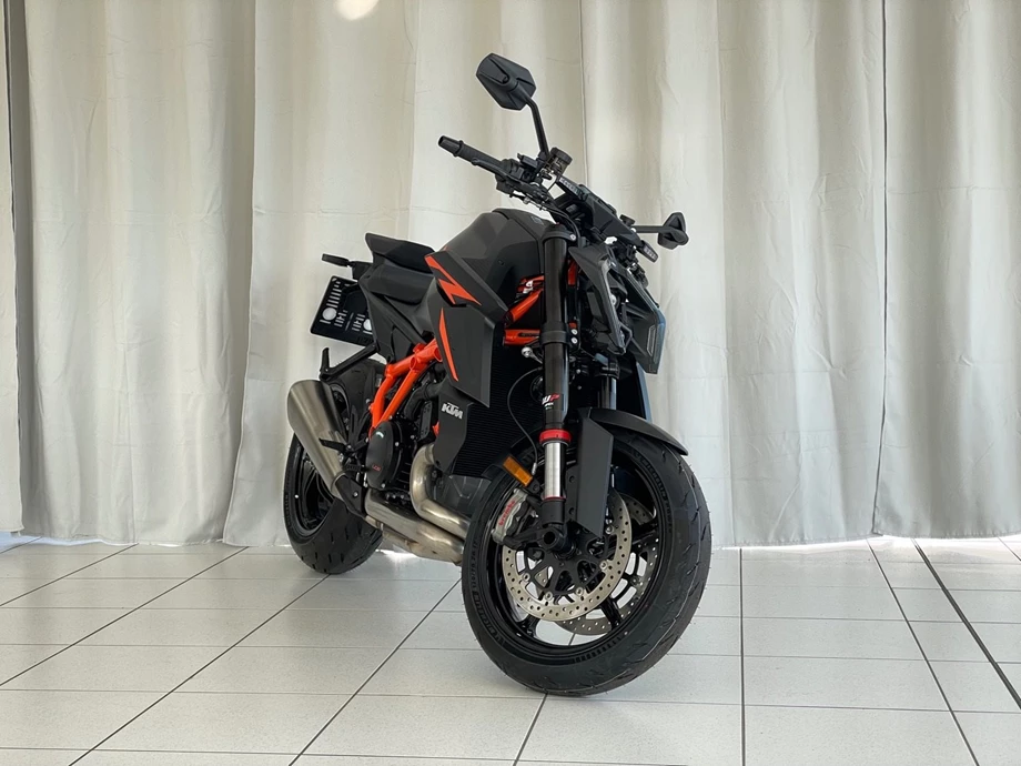 Angebot KTM 1390 Super Duke R Bild 4: Angebot KTM 1390 Super Duke R