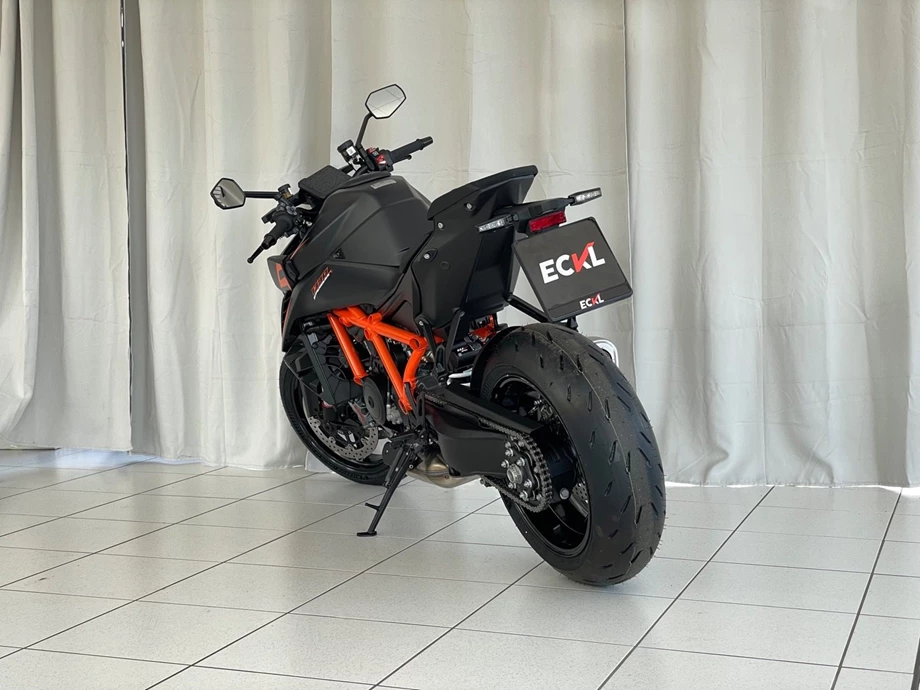 Angebot KTM 1390 Super Duke R Bild 8: Angebot KTM 1390 Super Duke R