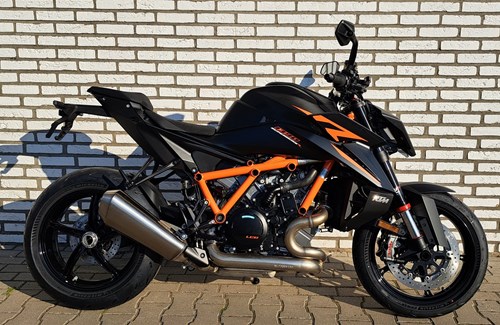 Neumotorrad KTM 1390 Super Duke R