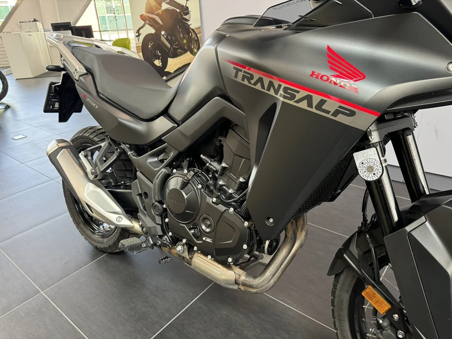 Angebot Honda XL750 Transalp Bild 10: Angebot Honda XL750 Transalp