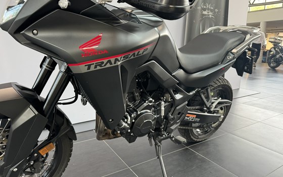 Gebrauchtmotorrad Honda XL750 Transalp - Bild 9 Gebrauchtmotorrad Honda XL750 Transalp - Bild 9