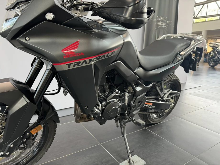 Angebot Honda XL750 Transalp Bild 9: Angebot Honda XL750 Transalp