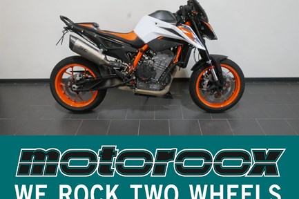 KTM 890 Duke R