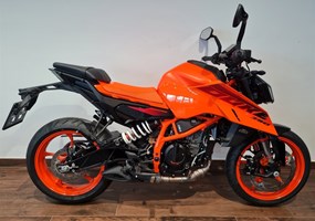 KTM 390 Duke