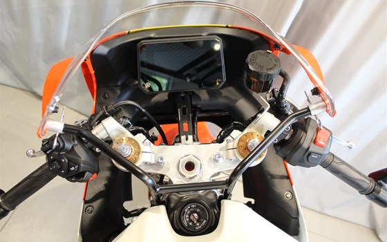 Neufahrzeug Yamaha XSR900 GP - Bild 12