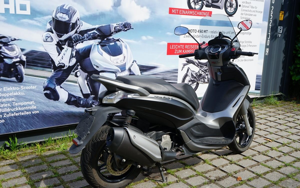 Zum Vergrößern bitte anklicken! Angebot Piaggio Beverly 350ie Sport Touring