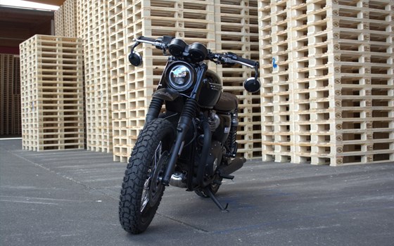 Gebrauchtmotorrad Triumph Bonneville T120 Black - Bild 2