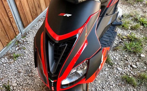Gebrauchtmotorrad Aprilia SR 50 R - Bild 2