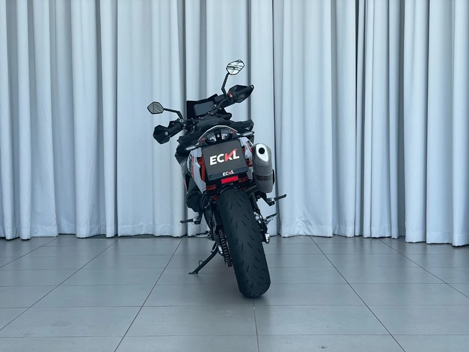 Angebot KTM 890 SMT Bild 11: Angebot KTM 890 SMT