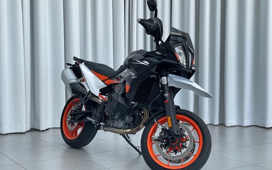 Gebrauchtmotorrad KTM 890 SMT - Bild 4