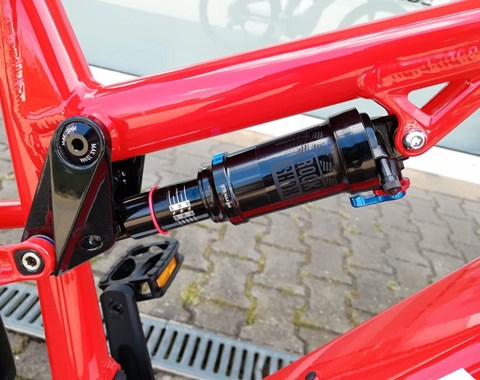 zum Vergrössern bitte anklicken!