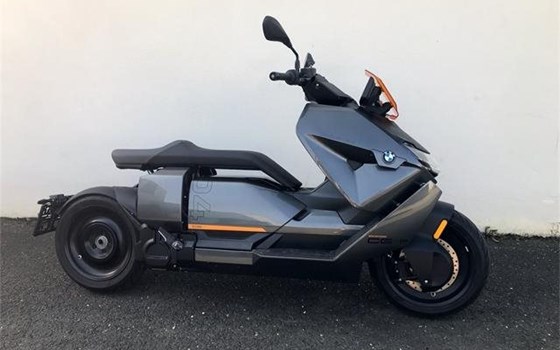Gebrauchtmotorrad BMW CE 04 - Bild 1 Gebrauchtmotorrad BMW CE 04 - Bild 1