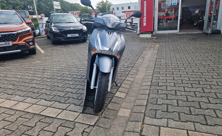 Angebot Honda SH150i Bild 2: Angebot Honda SH150i