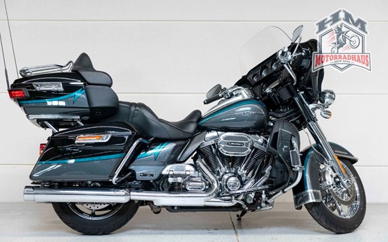 Gebrauchtmotorrad Harley-Davidson Electra Glide Ultra Classic FLHTCU - Bild 1